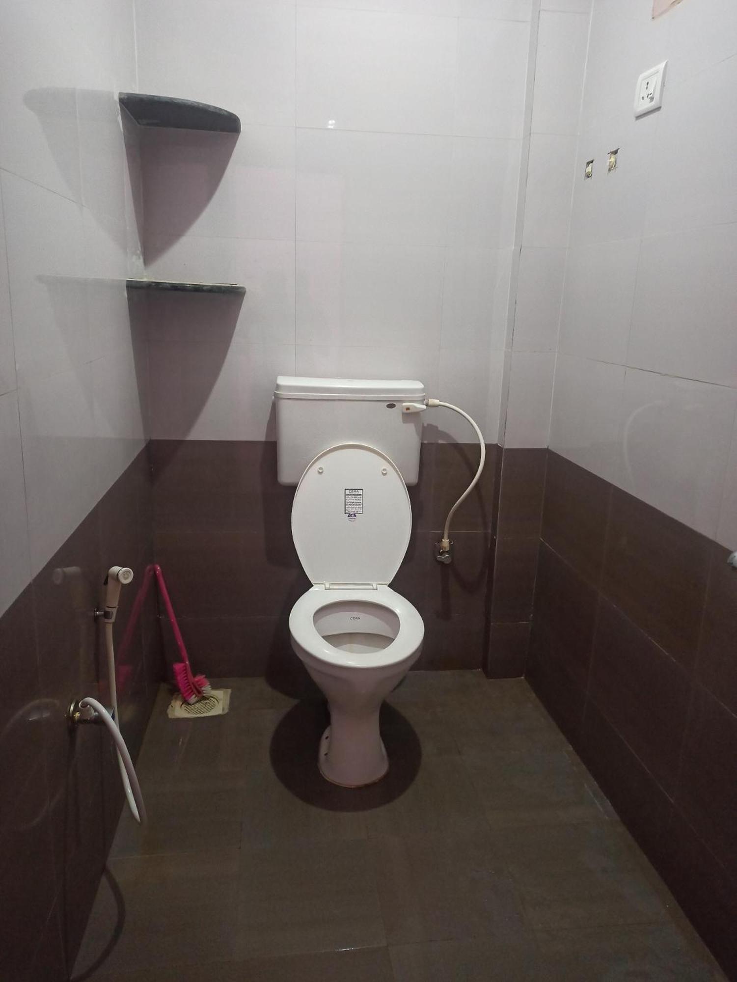 ארמבול Om Ganesh Naik Guest House מראה חיצוני תמונה