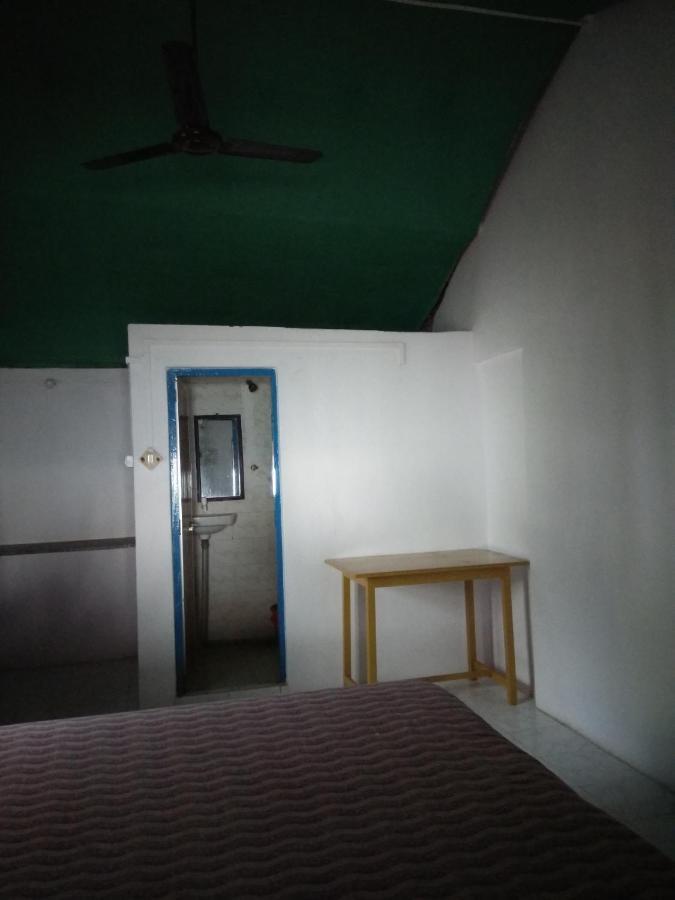 ארמבול Om Ganesh Naik Guest House מראה חיצוני תמונה